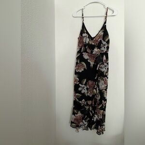 Dress Forum Black Floral Maxi Dress NWT size S
